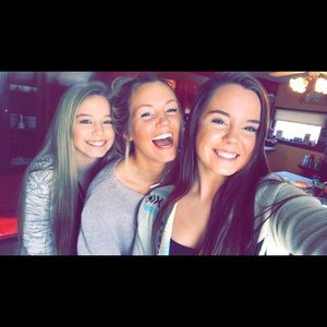 Meet your Posher, Nancy